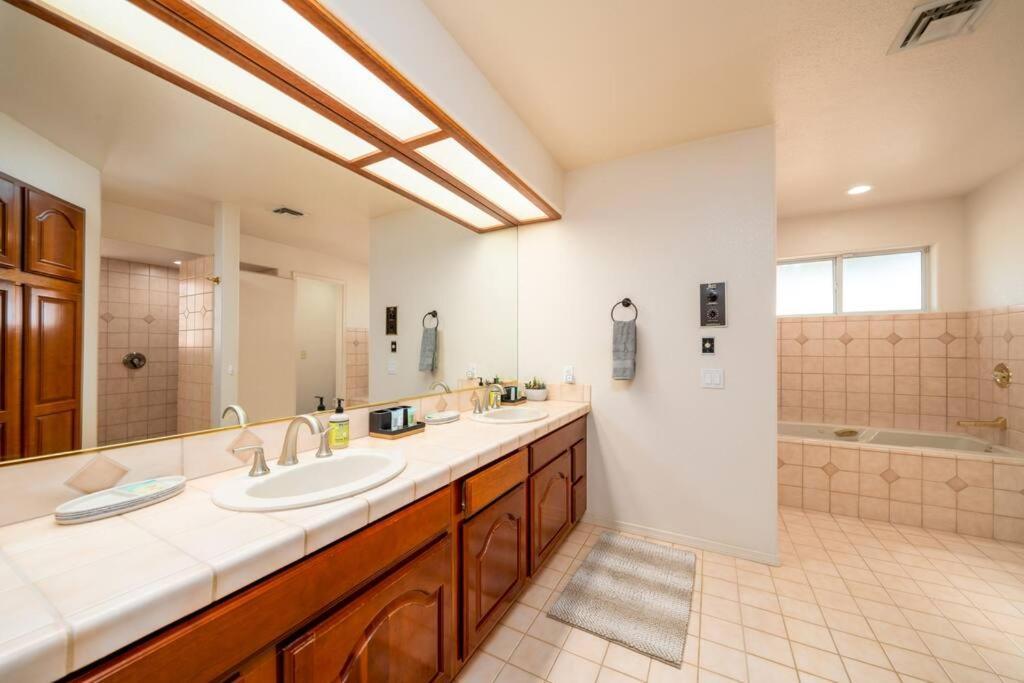 Grand Havasu Oasis With Custom Pool & Spa! Lake Havasu City Exteriér fotografie
